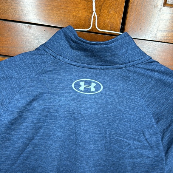 Under armor mens M navy heatgear LS 1/4 zip, NWT, perfect condition - Picture 4 of 6